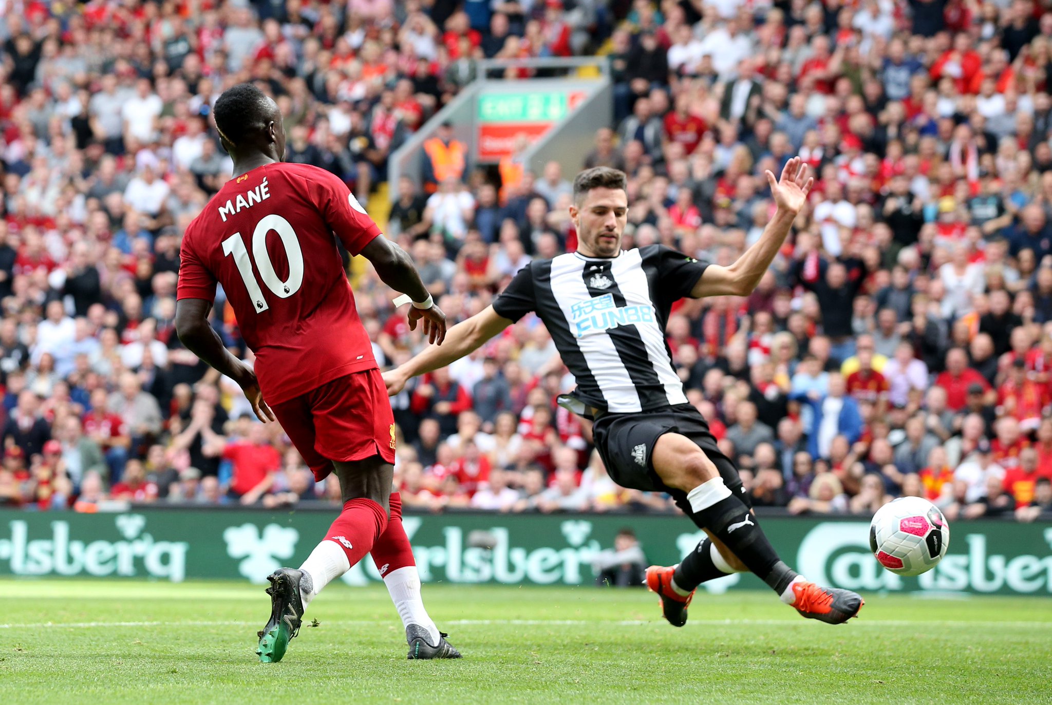 不仅暴露了 不仅暴露了